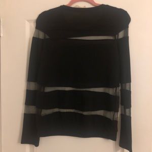 Ladies top with mesh